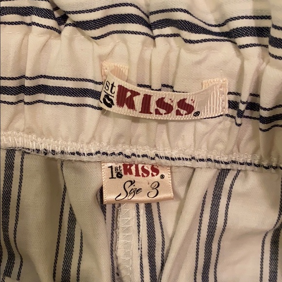 striped shorts - Picture 3 of 3